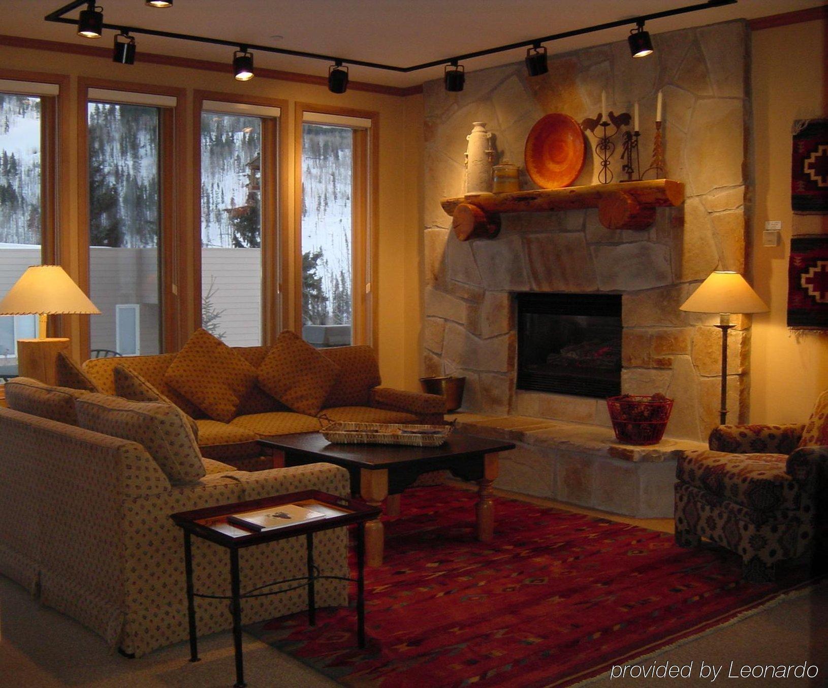 Sun Vail Aparthotel ภายนอก รูปภาพ
