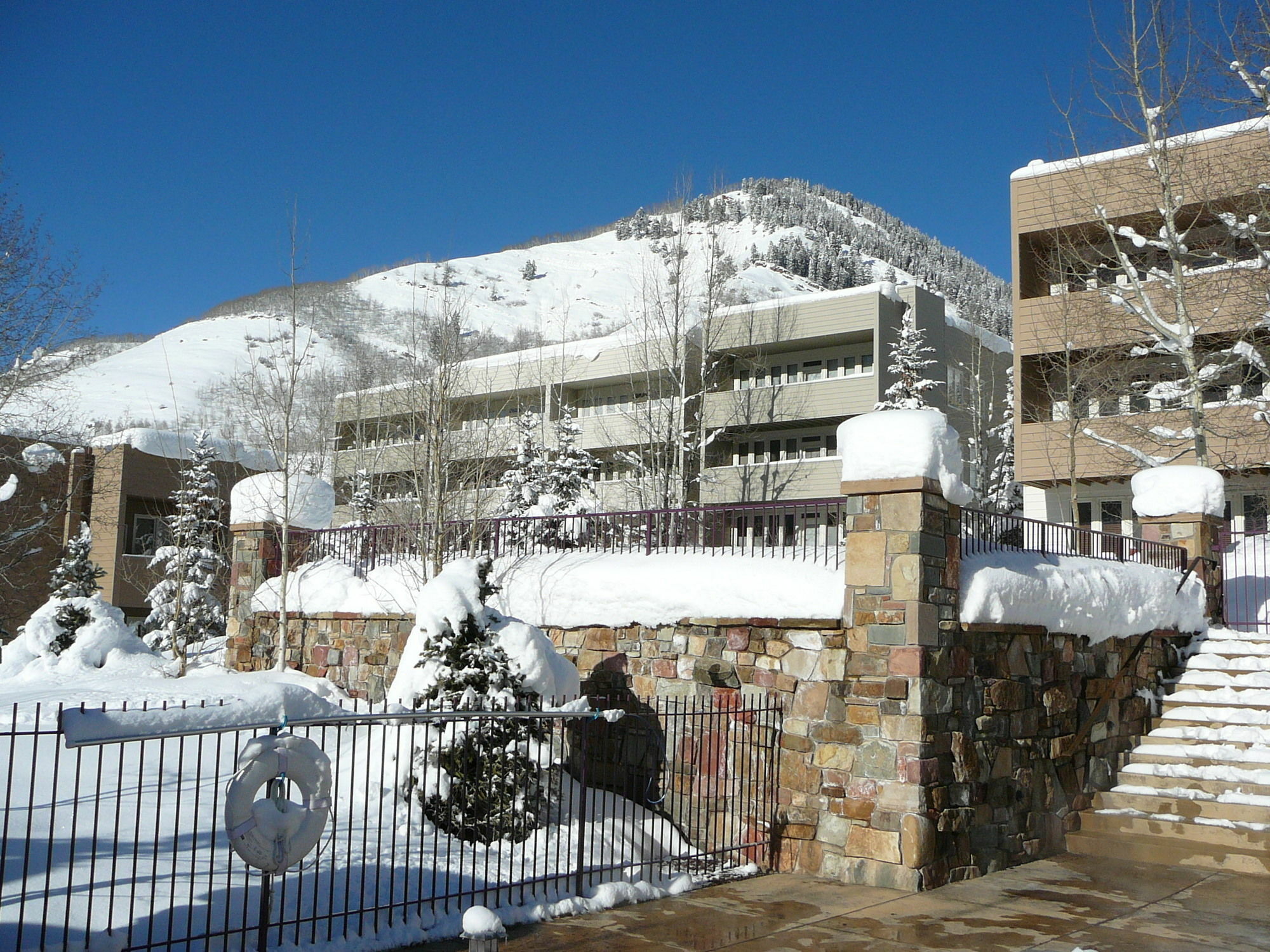 Sun Vail Aparthotel ภายนอก รูปภาพ